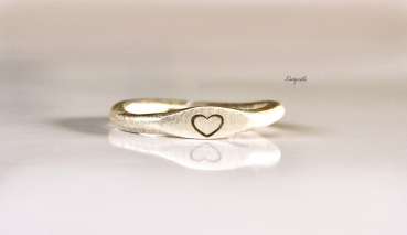 Silber Ring Herz / Ring für Verliebte / Geschenk für Sie / Hochzeitsgeschenk / minimalistischer Schmuck / Valentinstag Geschenk